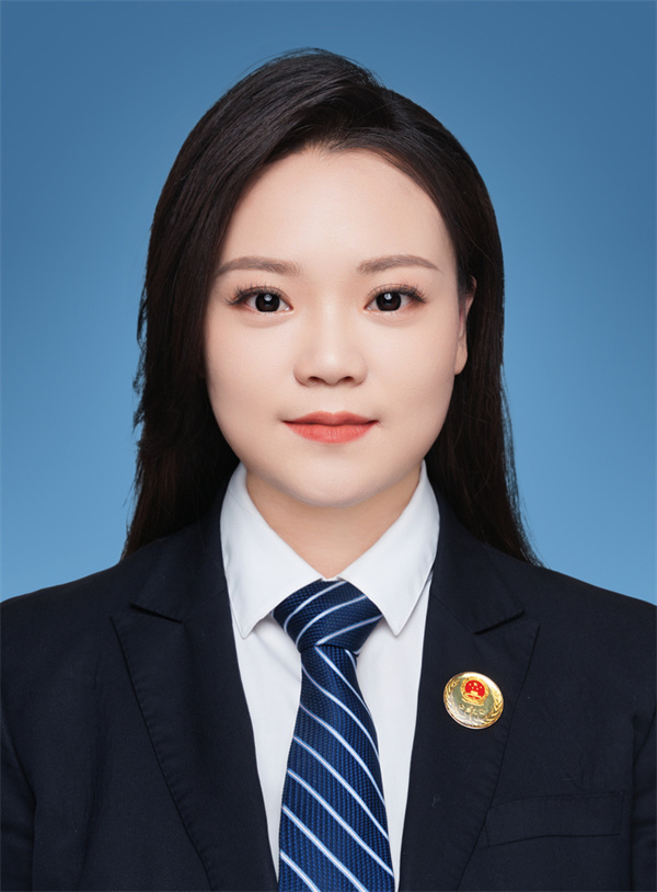 趙婷婷（公證員助理）